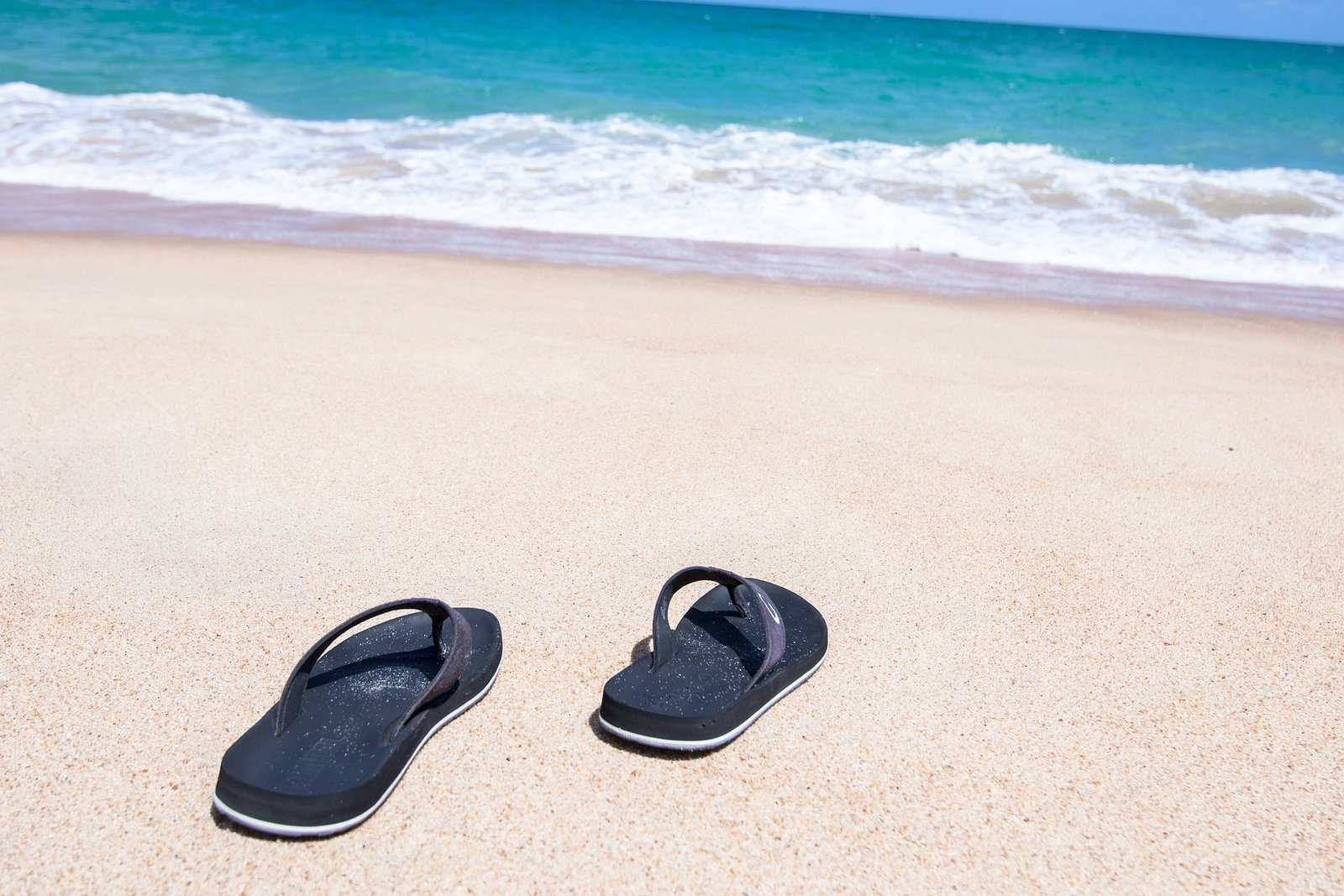 Read more about the article Five Best Summer Outdoor Slippers For Women: Tips You Need To Learn Now.